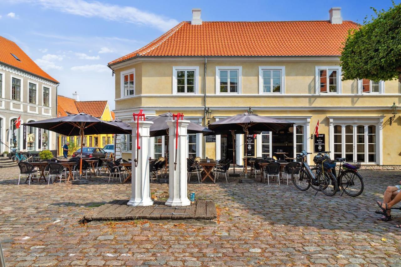 Ærøskøbing Hotel Pa Torvet المظهر الخارجي الصورة
